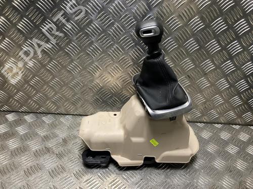Used Gear lever CITROËN C4 CACTUS 1.2 PureTech 130 (131 hp) 32502901