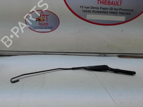Used Front windshield wiper arm RENAULT MASTER II Van (FD) 2.5 dCi 100 (FD0U, FD0V, FD3U, FD3V, FD8U, FD8V) (99 hp) 13129398