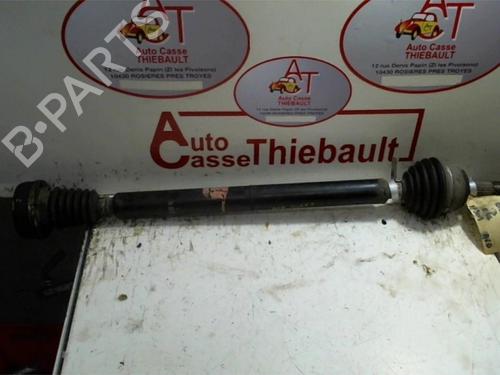 Used Right front driveshaft VW GOLF III (1H1) 1.6 (75 hp) 30702895