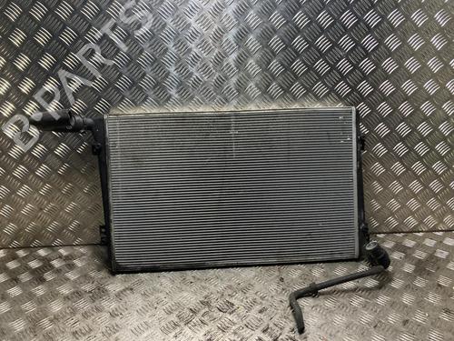Used Water radiator AUDI A3 (8P1) 1.9 TDI (105 hp) 31185925