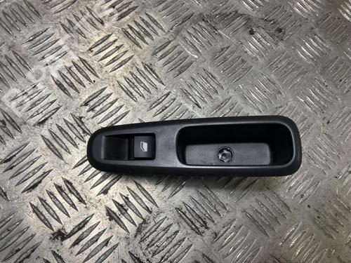 right-rear-window-switch-citroen-c3-iii-sx-2016-34247706 main image