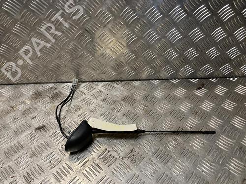 Base antenna Base antenna SUZUKI SWIFT V (AZ) 1.2 (A2L412, ZC83S) (90 hp) 36037294 36037294
