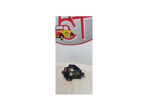 Used Fuse box SKODA OCTAVIA II Combi (1Z5) 1.6 TDI (105 hp) 12972144