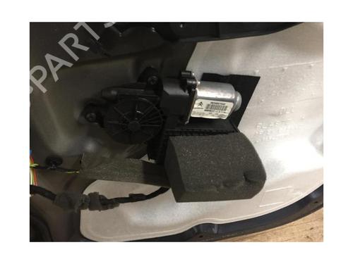 Right front door CITROËN C4 Grand Picasso I (UA_) 1.6 HDi | BP20615876C3 