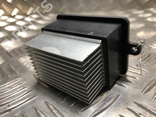 Used Heater resistor PEUGEOT 5008 II (MC_, MJ_, MR_, M4_) 1.5 BlueHDi 130 (MCYHZJ, MCYHZR, MCYHZX) (131 hp) 23037657