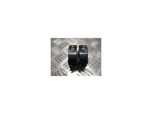 Used Left front window switch RENAULT CLIO III (BR0/1, CR0/1) 1.4 16V (98 hp) 25869378