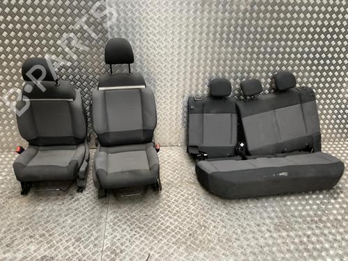 Used Seats set Seats set CITROËN C3 AIRCROSS II (2R_, 2C_) 1.2 PureTech 110 (2RHNZB, 2RHNZW, 2RHNPX, 2RHNPJ) (110 hp) 40281194 40281194