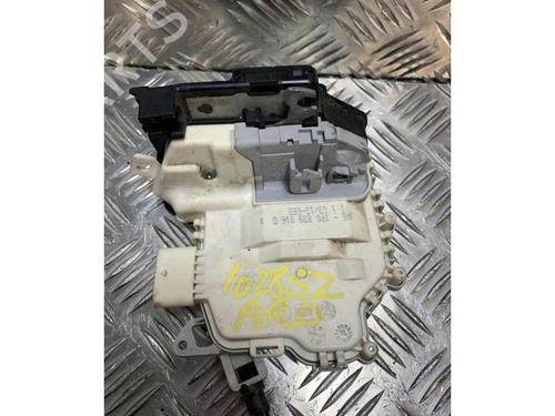 Rear right lock SEAT LEON (1P1) 1.6 TDI | BP23567624C99 