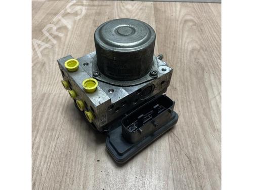 Used ABS pump NISSAN X-TRAIL II (T31) 2.0 dCi 4x4 (173 hp) 23034205