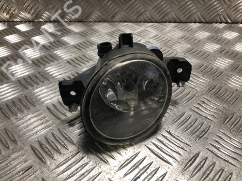 Used Right front fog light Right front fog light 39003210 39003210
