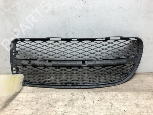 Used Grille VW TOUAREG (7LA, 7L6, 7L7) 3.0 V6 TDI (225 hp) 23873329