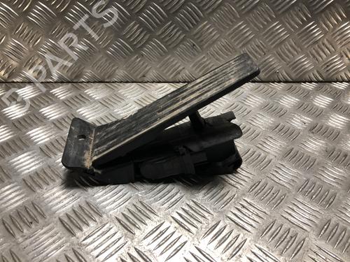 Pedal Pedal BMW 1 (F20) 114 d (95 hp) 34116568 34116568