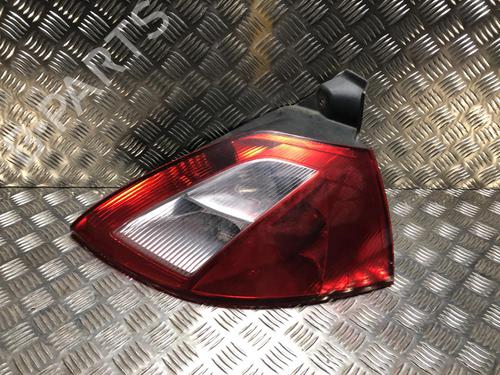 Used Right taillight RENAULT MEGANE II (BM0/1_, CM0/1_) 1.6 16V (112 hp) 24321911