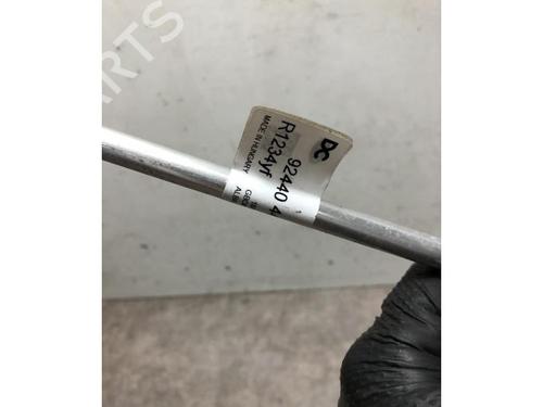 AC pipe RENAULT TWINGO III (BCM_, BCA_) 0.9 TCe 90 (BCM9, BCM2) | BP20624937M126 