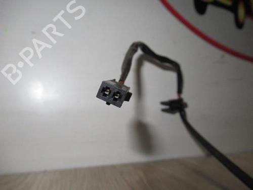 Used Seat buckle VW TOURAN (1T1, 1T2) 1.9 TDI (100 hp) 13221590