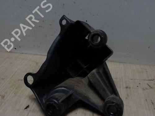 Used Rear bumper bracket Rear bumper bracket PEUGEOT 3008 I MPV (0U_) 1.6 HDi (114 hp) 13037210 13037210