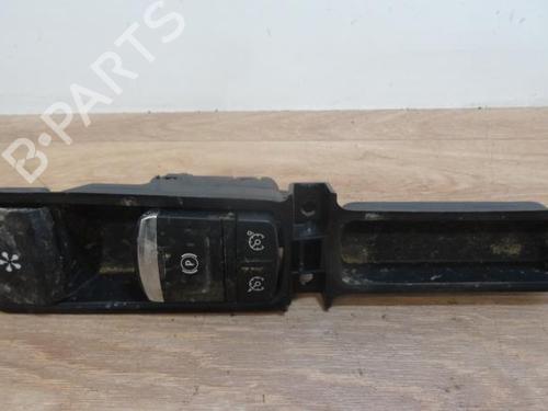 Used Switch RENAULT MEGANE IV Hatchback (B9A/M/N_) 1.6 TCe 205 (B9MV) (205 hp) 23109336