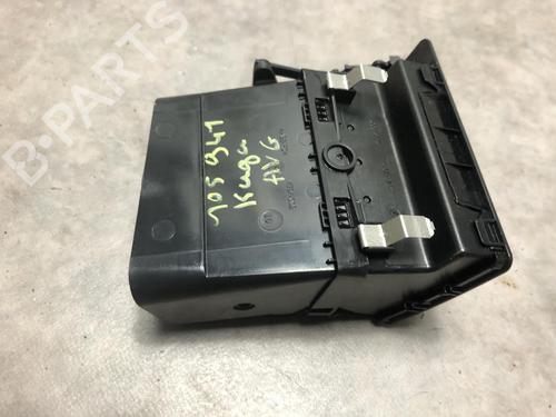 Used Air vent FORD KUGA I 2.0 TDCi (136 hp) 20618795