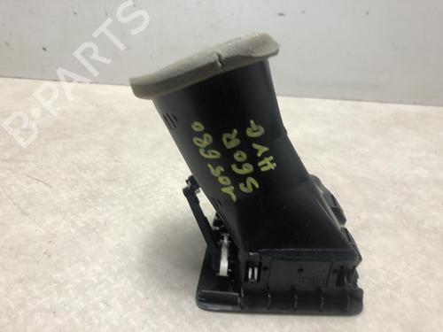Used Air vent Air vent 39050702 39050702