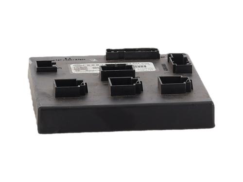 Used Fuse box Fuse box AUDI Q5 (8RB) 2.0 TFSI quattro (224 hp) 40510611 40510611