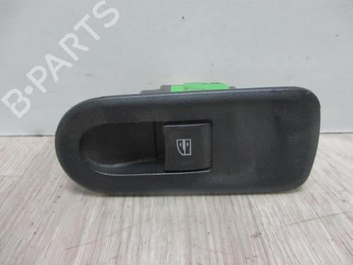 Right front window switch DACIA DUSTER (HS_) 1.5 dCi 4x4 | BP13225467I26
