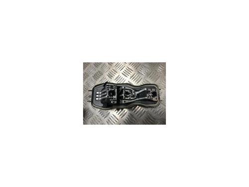Used Licence plate light RENAULT GRAND SCÉNIC II (JM0/1_) 2.0 dCi (JM1K) (150 hp) 24019999