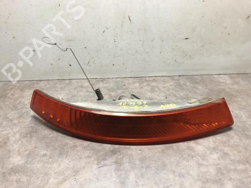 Used Right front indicator RENAULT TRAFIC II Van (FL) 2.0 (FL0A) (120 hp) 20620781