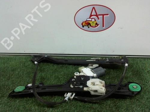 Rudehejsemekanisme Højre foran BMW 1 (E87) 118 d (122 hp) 31185708