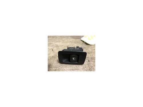 Used Left rear window switch BMW 1 (E87) 118 d (143 hp) 15901336