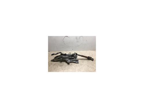 Used Steering column VOLVO V40 Hatchback (525) T2 GTDi (120 hp) 20623758