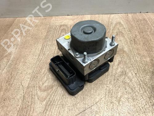Used ABS pump PEUGEOT 308 II (LB_, LP_, LW_, LH_, L3_) 1.6 HDi (92 hp) 13292715