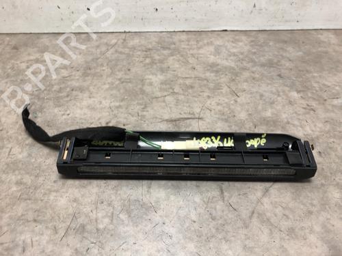 Troisième feu stop PEUGEOT 406 Coupe (8C) 2.2 (158 hp) 31244465