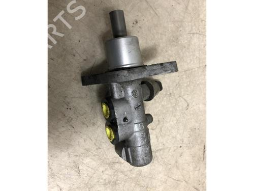 Hovedbremsecylinder VW NEW BEETLE Convertible (1Y7) 1.9 TDI | BP20622640M77