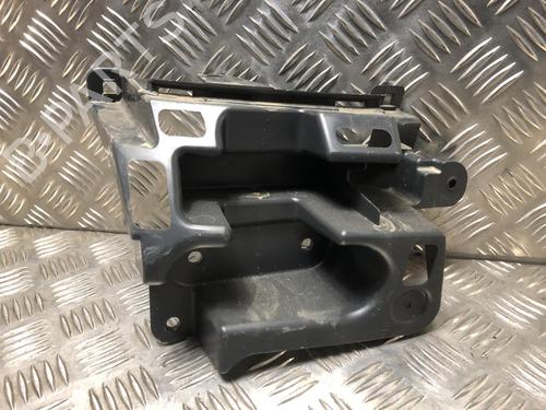 rear-bumper-bracket-peugeot-208-ii-ub_-up_-uw_-uj_-2019-24931826 main image