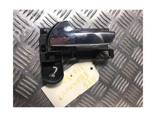 Venstre foran invendig håndtak FIAT FREEMONT (345_) 2.0 JTD 4x4 | BP30755203I13