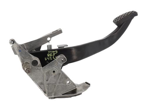 Used Break pedal Break pedal BMW 1 Convertible (E88) 123 d (204 hp) 39720032 39720032