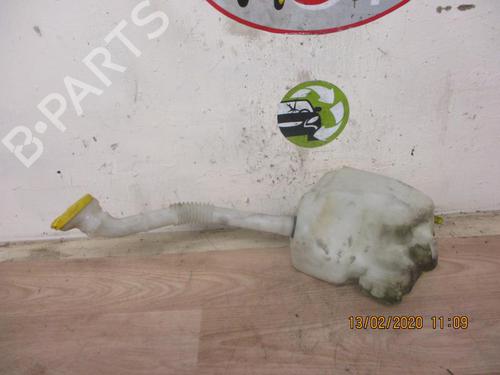 Used Windscreen washer tank RENAULT SCÉNIC II (JM0/1_) 1.9 dCi (JM0G, JM12, JM1G, JM2C) (120 hp) 13268472