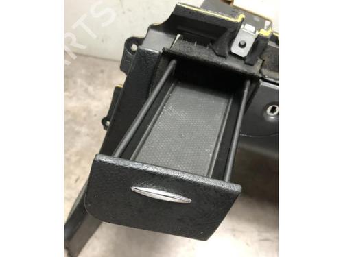 Handskerum MERCEDES-BENZ E-CLASS (W211) E 220 CDI (211.008) | BP20624851C95 
