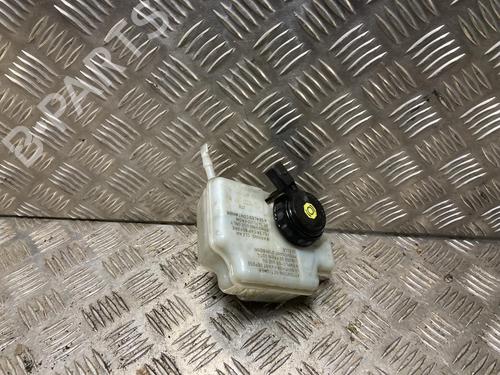 Bremsvæskebeholder VW SCIROCCO III (137, 138) 1.4 TSI (160 hp) 31245394