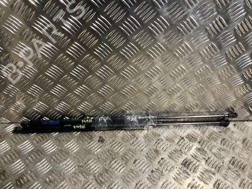 tailgate-lift-support-chevrolet-trax-2012-39206549 main image