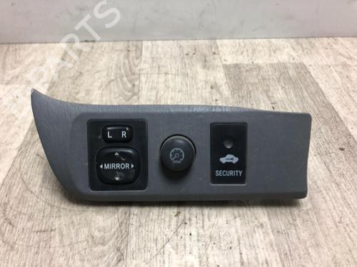 Used Mirror switch TOYOTA RAV 4 II (_A2_) 2.0 D 4WD (CLA20_, CLA21_, CLA20R, CLA21R) (116 hp) 23873312