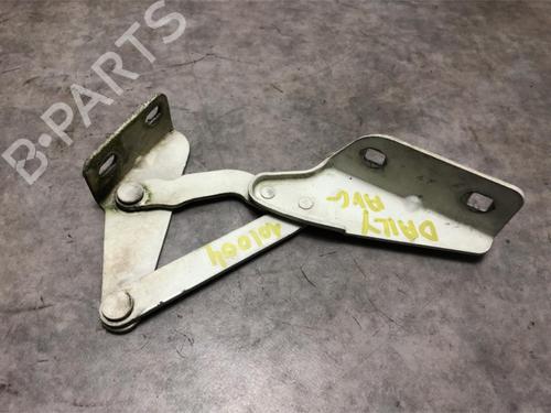 Used Hinge/Door check strap IVECO DAILY III Van 35 C 12 V, 35 S 12 V (AGKA43A2, AGKB43A2, AGKB46A2,... (116 hp) 23128385
