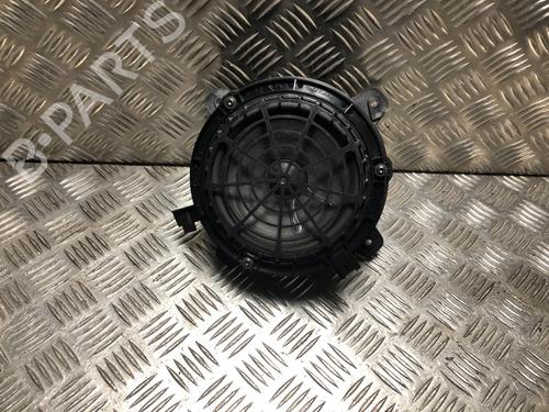 Used Speaker Speaker PEUGEOT 2008 II (UD_, US_, UY_, UJ_, UR_, UC_) 1.2 PureTech 130 (USHNS, URHNS) (130 hp) 32529539 32529539