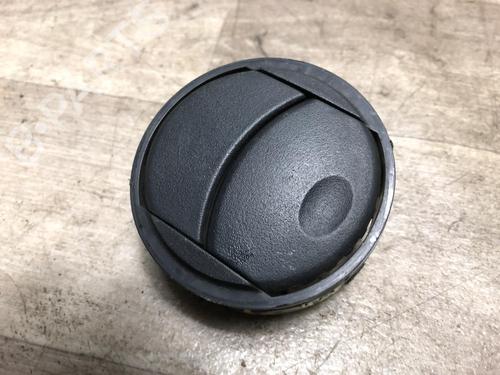 Used Air vent TOYOTA RAV 4 II (_A2_) 2.0 D 4WD (CLA20_, CLA21_, CLA20R, CLA21R) (116 hp) 23873398