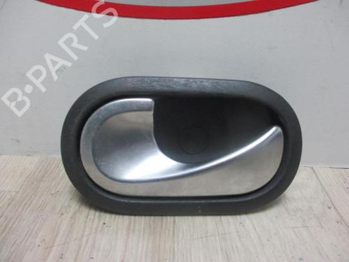 Used Front left interior door handle RENAULT SCÉNIC II (JM0/1_) 1.5 dCi (JM1E, JM16) (106 hp) 12967012