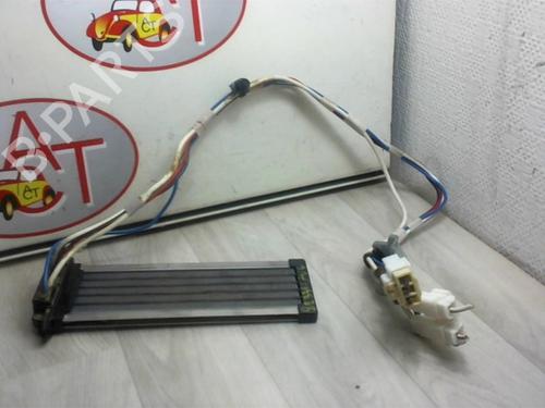 Used Heater resistor TOYOTA RAV 4 III (_A3_) 2.2 D 4WD (ALA30_, ALA30R) (150 hp) 13135266