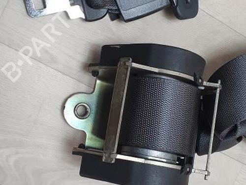 Used Rear center seatbelt RENAULT SCÉNIC II (JM0/1_) 1.5 dCi (JM1E, JM16) (106 hp) 13132284