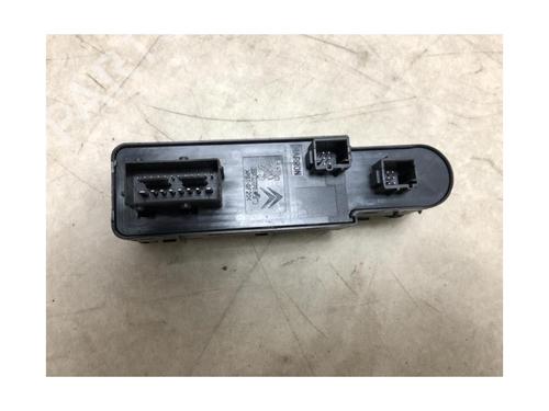 Left front window switch PEUGEOT 508 I (8D_) 2.0 BlueHDi 180 | BP20624084I27 
