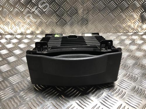 Used Cup/Object holder CHRYSLER GRAND VOYAGER V (RT) 2.8 CRD (163 hp) 21589071