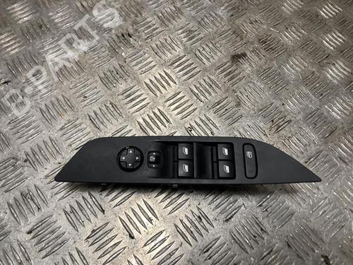 Used Left front window switch Left front window switch PEUGEOT 208 II (UB_, UP_, UW_, UJ_) 1.2 PureTech 100 (101 hp) 36141952 36141952
